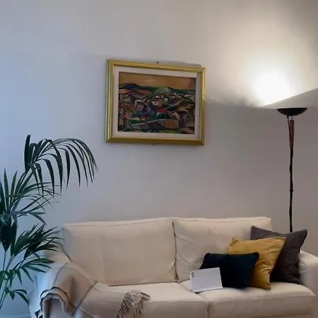 Careggi Con Posto Auto Apartment